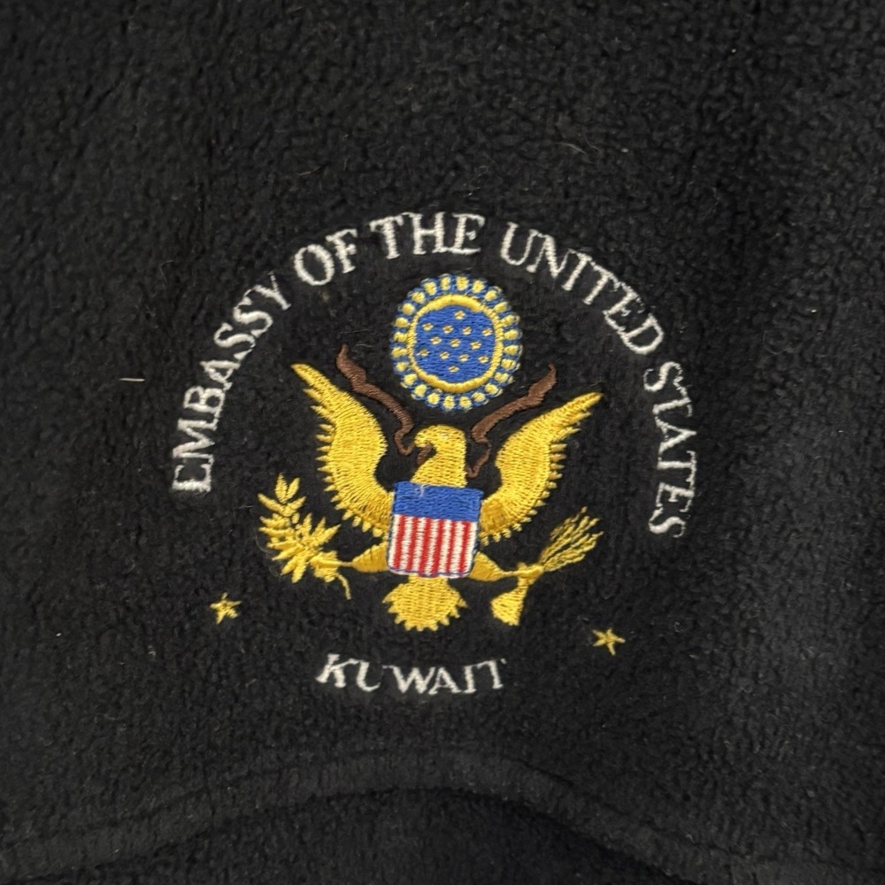 Harrington Fill Zip Fleece Medium Presidential Seal Embassy Of USA Kuwait - Picture 3 of 7